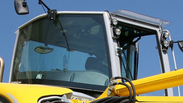 Menzi Muck全景駕倉 Menzi Muck全景駕倉