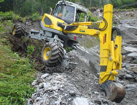 全地形挖掘機優缺點